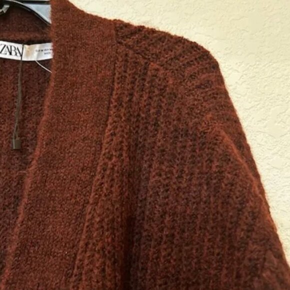NWOT Zara Burgundy Knit Cardigan Sweater With Pockets - Picture 7 of 8